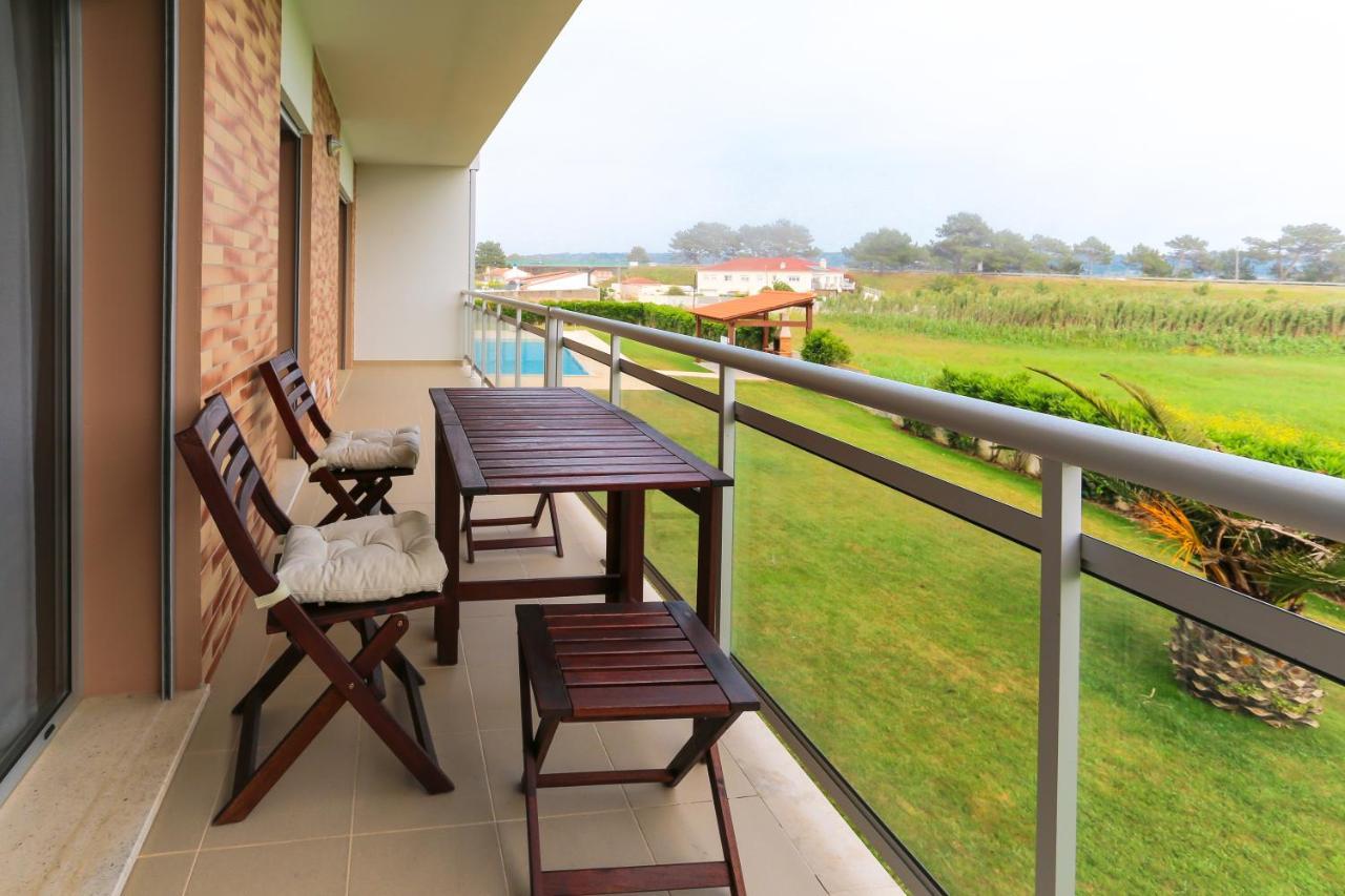 Apartamento Carmona G São Martinho do Porto Exterior foto